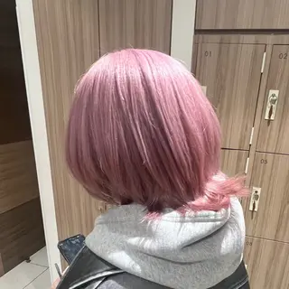 ショート カラー ウルフ×ハイトーン 🐺ryuyaのヘアスタイル