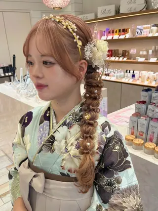 ロング ヘアアレンジ MIYU/透明感 渋谷/ベージュカラーのヘアスタイル