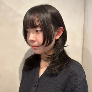 セミロング Yuki☺︎パーマ レイヤーカットのヘアスタイル