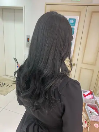 ロング カラー ヘアアレンジ 透明感カラー 古山 結季🌙🖤のヘアスタイル