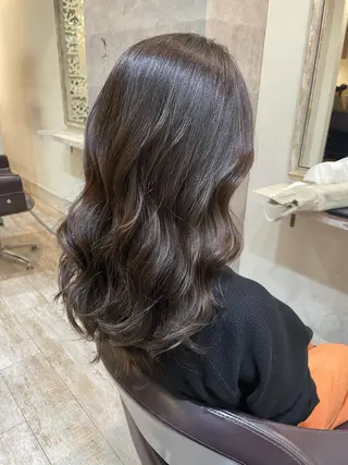 ロング カラー 小顔/似合わせカット 杉山莉菜のヘアスタイル