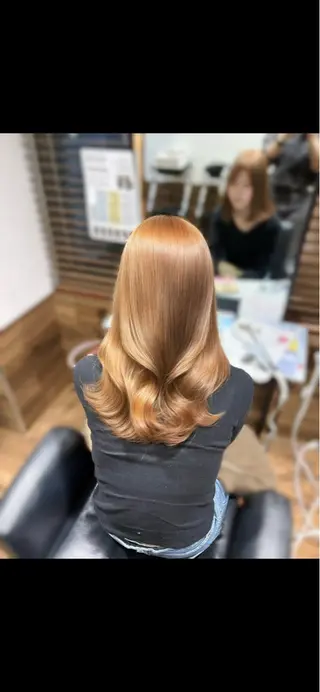 ロング ❤️‍🔥ベージュカ ラー❤️‍🔥まゆかのヘアスタイル