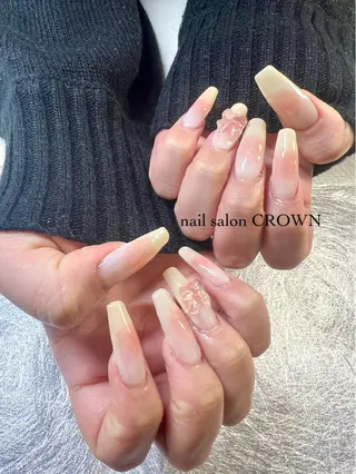 ネイル nail salon CROWNのネイルデザイン