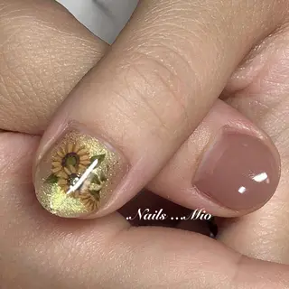 ネイル .Nails Mio 赤羽西ネイルサロンのネイルデザイン