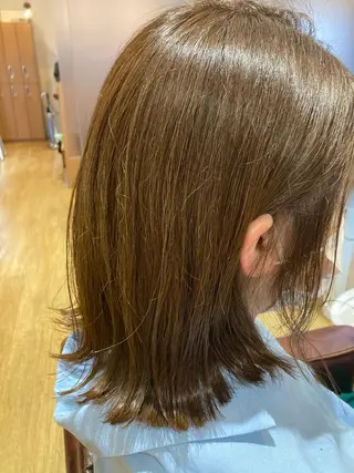 カラー 前田 加奈子のヘアスタイル