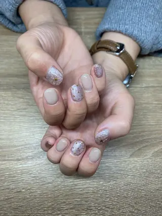 ネイル アンリッシュ新宿店 kousakaのネイルデザイン