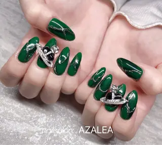 ネイル R inのネイルデザイン