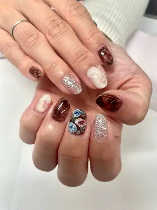 ネイル MAXKELLY大阪所属・Hosokawa Sayakaのネイルデザイン