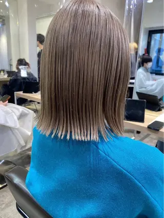 カラー 内田 友香のヘアスタイル