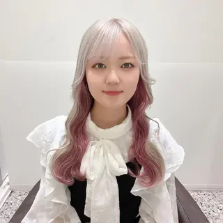 ロング 🩵ブリーチカラー 🐈MIORI🩵のヘアスタイル