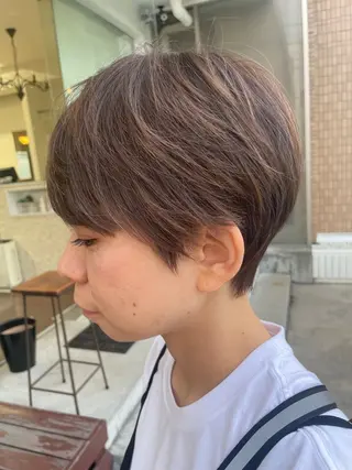 ショート 岩本 ヨシハルのヘアスタイル