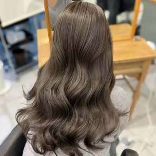 ロング カラー ブリーチなし/レイヤ ー特化🌈Tommyのヘアスタイル