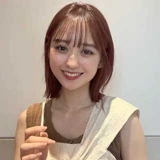 ミディアム ボブ・レイヤー🎀 エミリのヘアスタイル