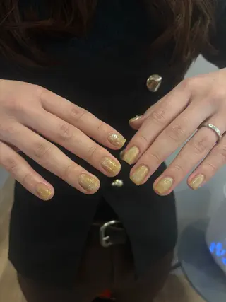 ショート Siita Yukiのネイルデザイン