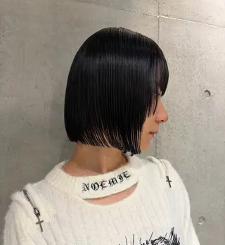 ショート カラー ヘアアレンジ ボブ艶モテカラー🫧 カリンのヘアスタイル