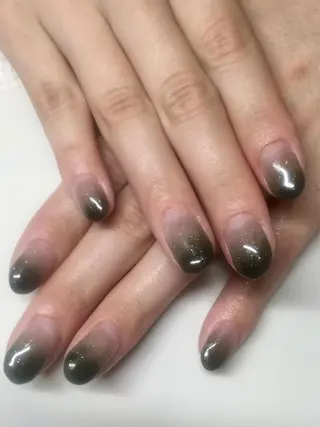 ネイル 新宿ネイルサロン ジェミディローサのネイルデザイン