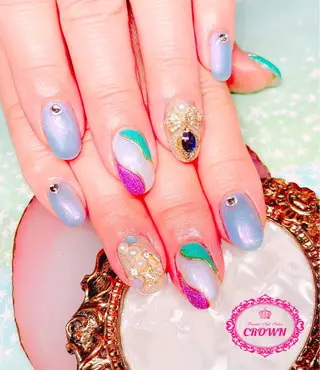 ネイル CROWN プライベートサロンのネイルデザイン
