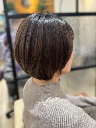 ショート 三輪 あおいのヘアスタイル
