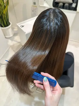 セミロング Emuest心斎橋 SAKIのヘアスタイル