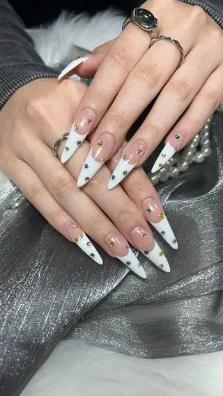 ネイル 石井 みなみのネイルデザイン