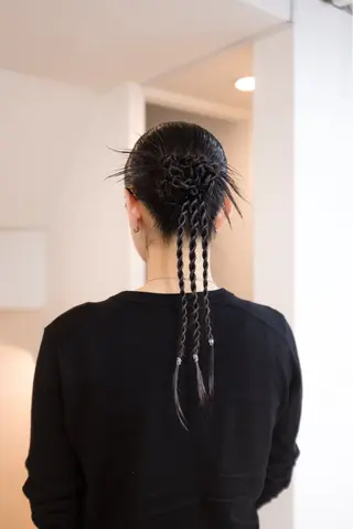 ロング ヘアアレンジ 🦠デザインカラー/ 魚瀬あおい🦠のヘアスタイル