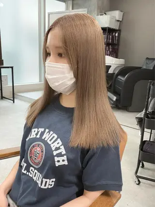 ミディアム カラー ヘアアレンジ 🌷FUKA🌷 まろやかハイトーンのヘアスタイル