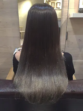 ロング 小松崎 友宏のヘアスタイル