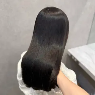 セミロング 韓国ヘア/艶髪/ 透明感カラー/つぐみのヘアスタイル