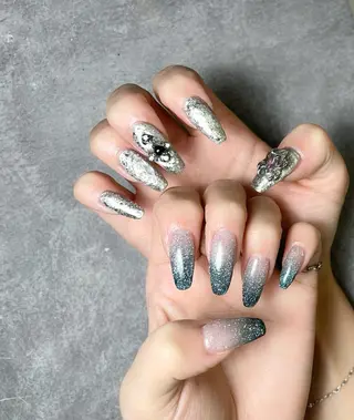 ネイル puccimaSH 💎 yumekaのネイルデザイン