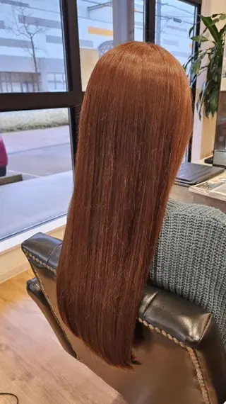 ロング カラー 関口 友菜のヘアスタイル