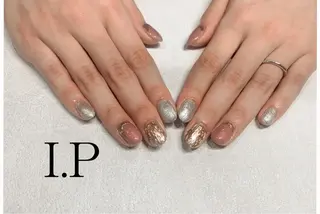 ネイル 長谷川 奈緒美のネイルデザイン