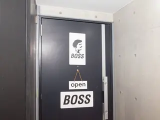 メンズアイブロウ BOSSのエステ・リラクイメージ
