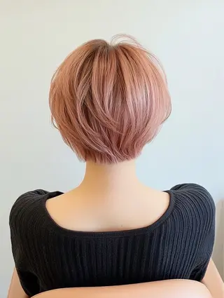 ショート NANAMI/海外風 レイヤー/ボブのヘアスタイル