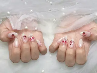 ネイル Eclat〔ｴｸﾗ〕 MOEKA𝜗𝜚*のネイルデザイン