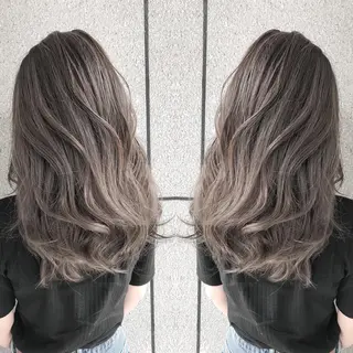 ミディアム カラー BOX mico.のヘアスタイル