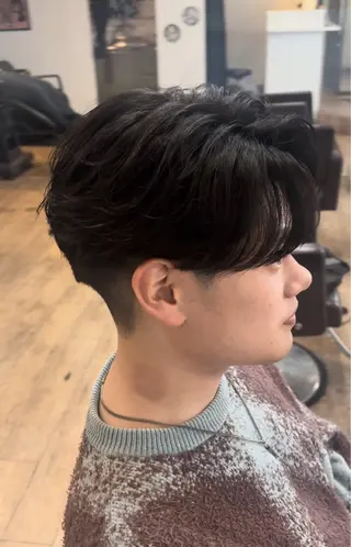 ミディアム パーマ メンズ 梅垣 紗英のヘアスタイル