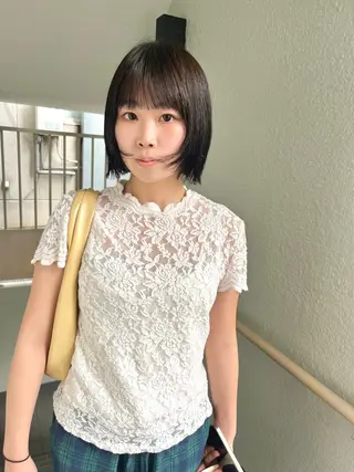 ショート カラー レイヤーカット🍏 オリーブ/ののかのヘアスタイル