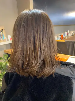 ミディアム カラー ヘアアレンジ メンズ キッズ ネイル マツエク・マツパ 透明感カラー🤎 ゆりのヘアスタイル
