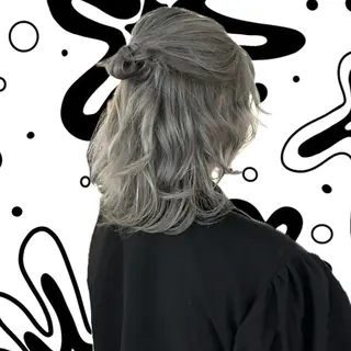 ミディアム カラー Rena✴︎トレンド ×スタンダードMIXのヘアスタイル
