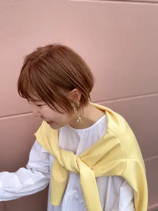 ショート カラー wakana / くびれカットのヘアスタイル