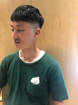 メンズ 🌈圧倒的デザイン パーマ　関和希のヘアスタイル