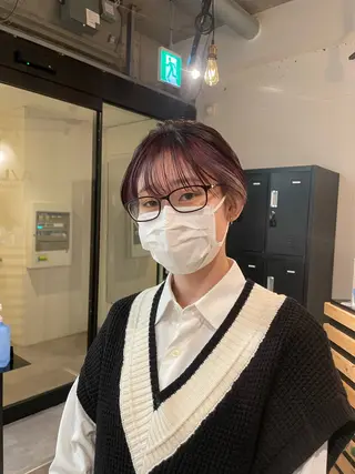 ショート カラー 久保田 千尋のヘアスタイル