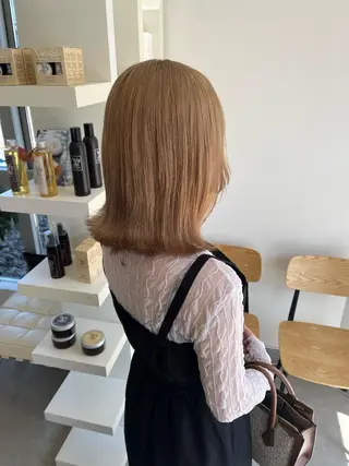 ミディアム 長山 茉白のヘアスタイル