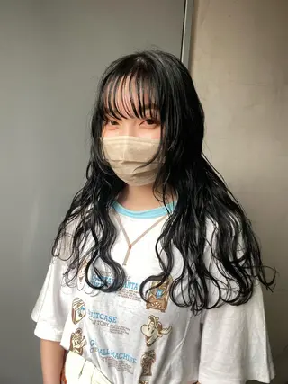 ロング カラー 竹内 柚子のヘアスタイル