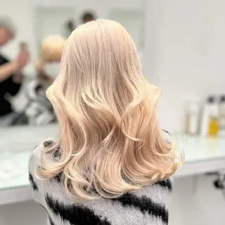 ミディアム カラー ヘアアレンジ ♡ 𝐑𝐈𝐎♡のヘアスタイル