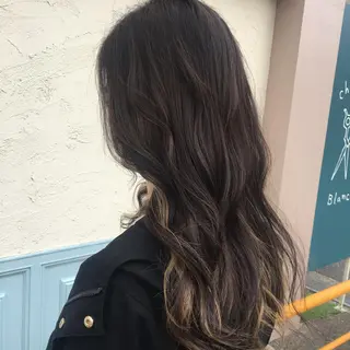 ロング カラー garden HAIR 優月のヘアスタイル