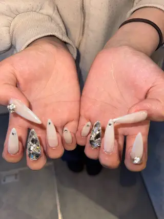 ネイル Natsumi💎 堺筋本町ネイルサロンのネイルデザイン