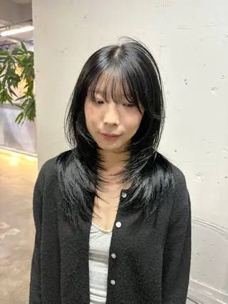 ロング ハッシュカット🎀 レイヤーカットのヘアスタイル