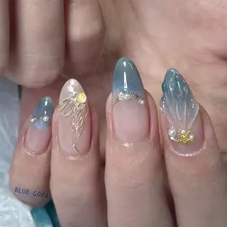 ネイル BLUE CORAのネイルデザイン