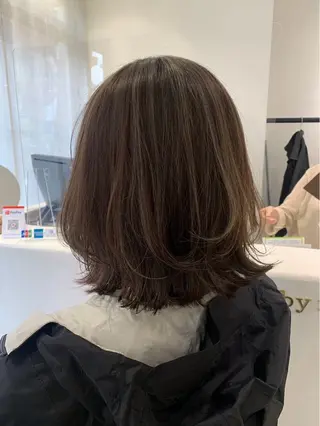 ミディアム 韓国ヘア ‎⟡.·KANA🐥のヘアスタイル
